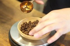 The skill of making coffee by hand | how should I make it with three-stage extraction?