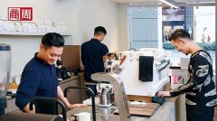 Coffee brewing champion Wang ze's way to win the championship. What's so special about Wang ze's cafe?