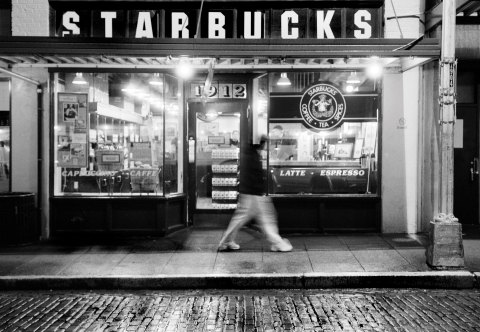 Ushering in a new milestone, Starbucks has more than 30000 stores worldwide.