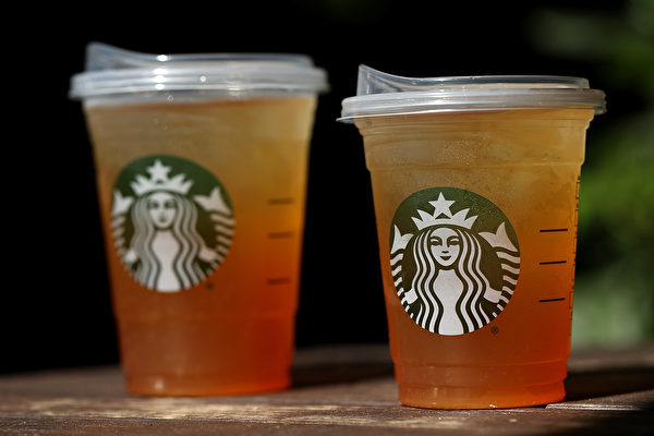Starbucks will be the first to try recyclable coffee cups with discounts on reusable cups