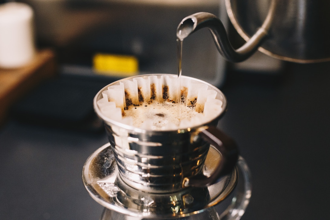 The difficulty of selection caused by coffee hand brewing: which should be chosen, drip filter or immersion?