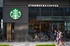 Starbucks responds to lipstick: China market does not give away