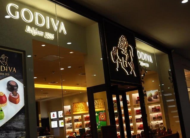 Godiva, the sweet new rival of Starbucks, will open 2000 coffee shops around the world.