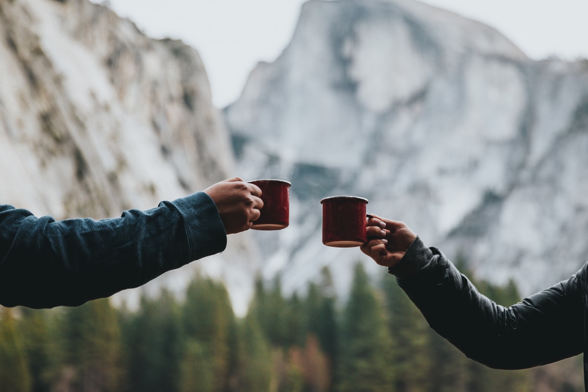 How to make coffee when traveling / camping? What do you need to pay attention to when making coffee in the wild?