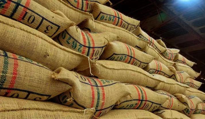 There is a shortage of Arabica coffee beans in the world, and the spot price of Colombian coffee beans is the highest in a decade.