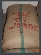 Indonesia Colombia Brazilian green coffee beans grading Indonesia coffee defective beans have what?